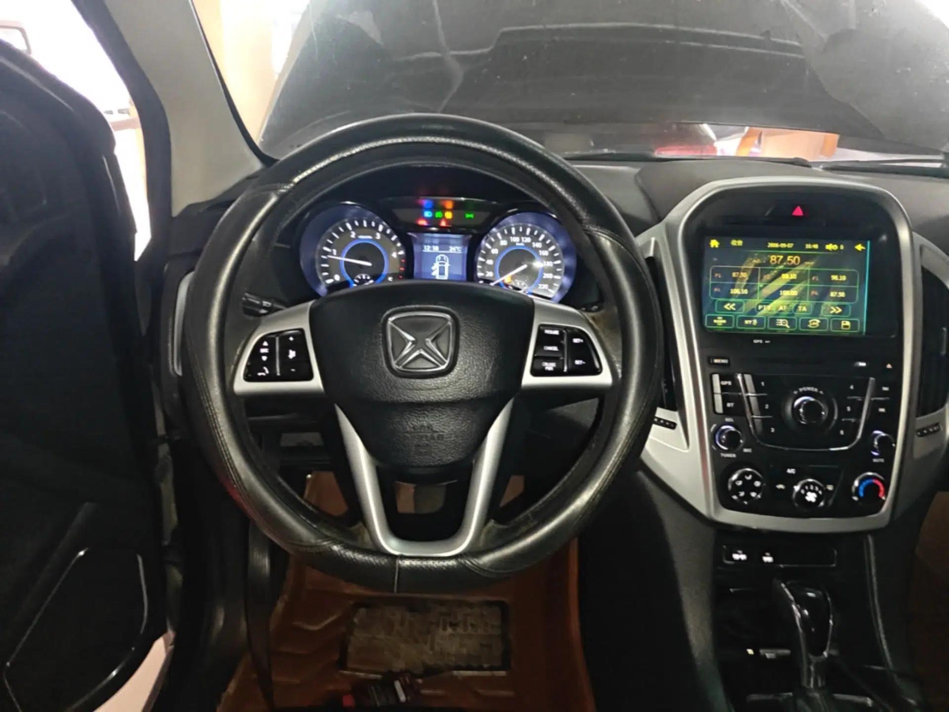 JMC Yusheng S350 2013 2.4T Automatic 2WD Diesel Luxury Edition 5 Seats — миниатюра 14