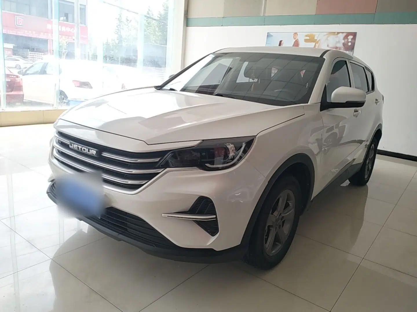 JETOUR X70M 2020 Revised 1.5T Manual Partner Version 7-Seater — миниатюра 1