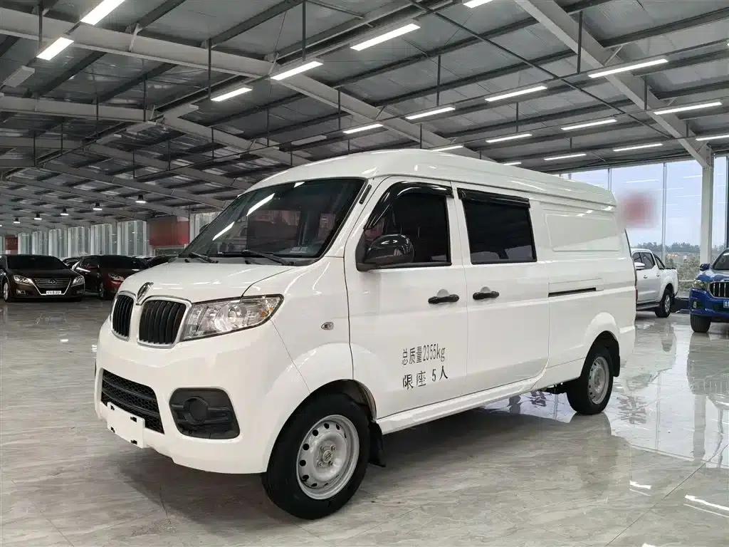 New Hiace X30L 2021 Model 1.5L Wealth Edition Van (No Air Conditioning) National VI Emission Standard SWC15M — миниатюра 1