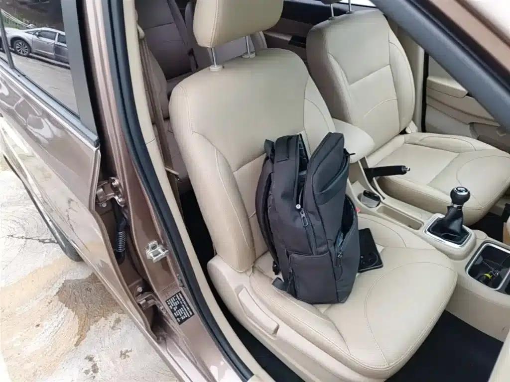 Brilliance Jinbei 750 2016 Model 1.5L Luxury Edition — миниатюра 25