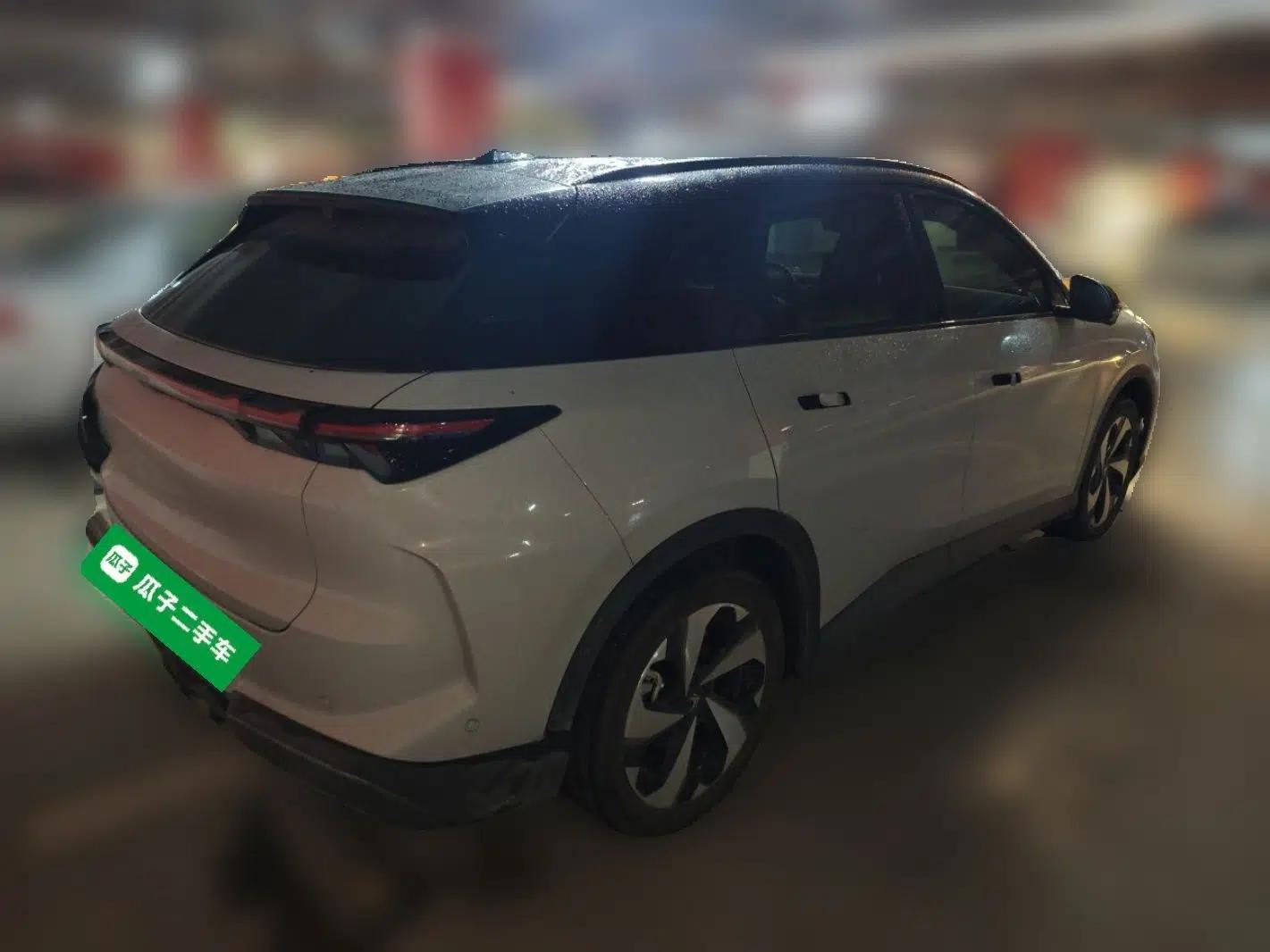 ARCFOX Alpha T5 2026 Model Pure Electric 660 Yuanjing Divine Driving Version — миниатюра 6