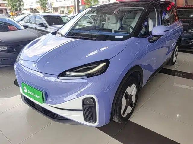ARCFOX Kaola 2023 Family Edition