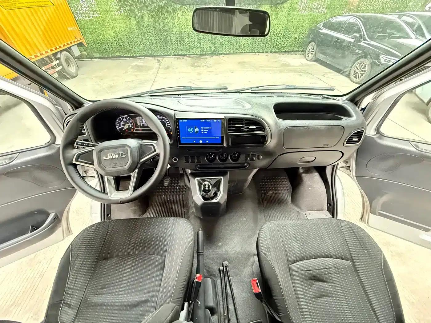 Teshun 2021 2.8T Space King Taurus Edition Long Wheelbase Mid-High Roof Single Rear Tire - Stepped 6 Seats Diesel National VI JX493 — миниатюра 15
