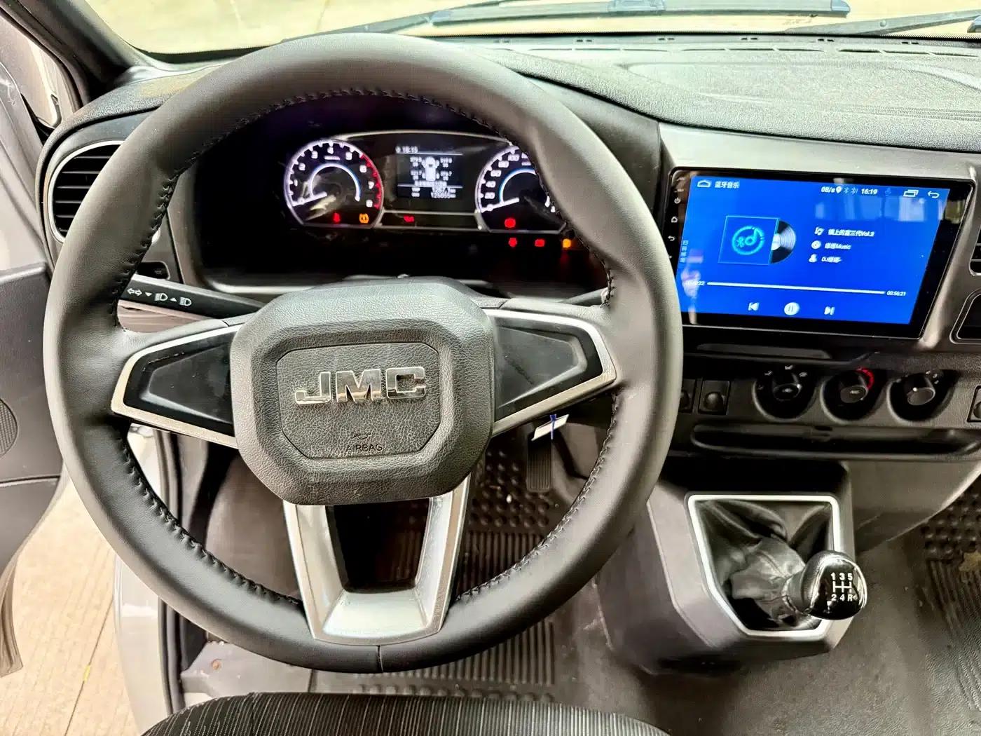 Teshun 2021 2.8T Space King Taurus Edition Long Wheelbase Mid-High Roof Single Rear Tire - Stepped 6 Seats Diesel National VI JX493 — миниатюра 16