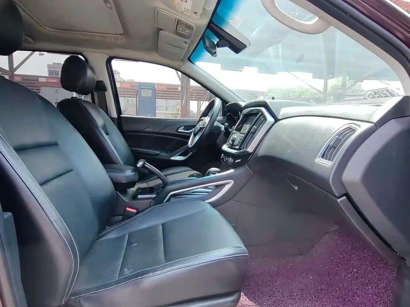 Yusheng S350 2017 2.0T Automatic 2WD Diesel Luxury Sunroof Edition 5-Seater — миниатюра 12