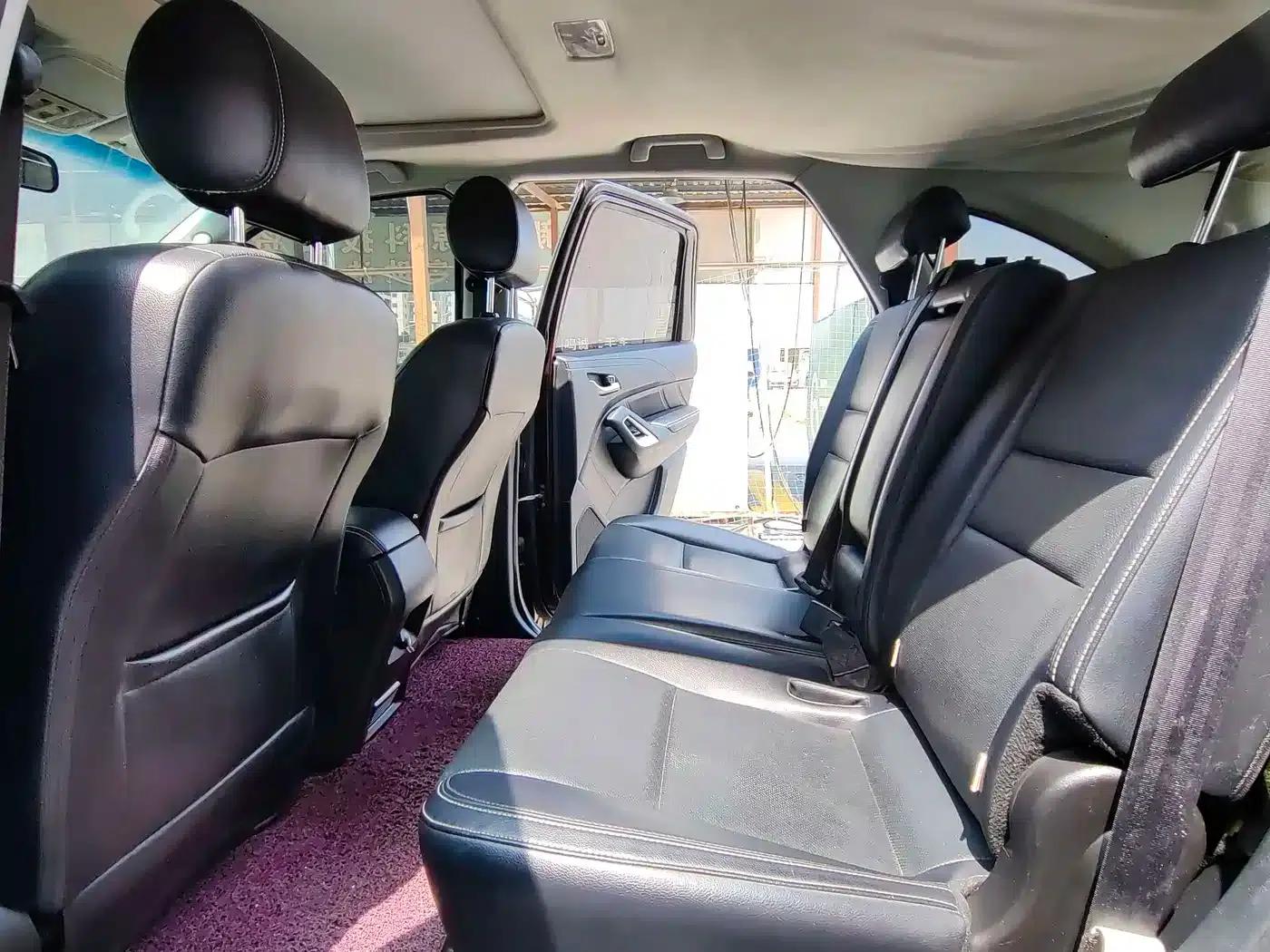 Yusheng S350 2017 2.0T Automatic 2WD Diesel Luxury Sunroof Edition 5-Seater — миниатюра 15