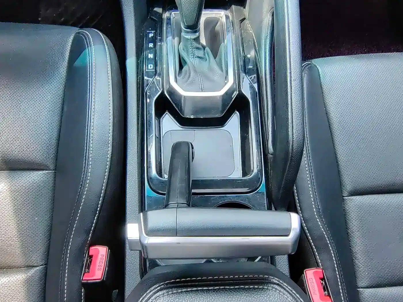Yusheng S350 2017 2.0T Automatic 2WD Diesel Luxury Sunroof Edition 5-Seater — миниатюра 19