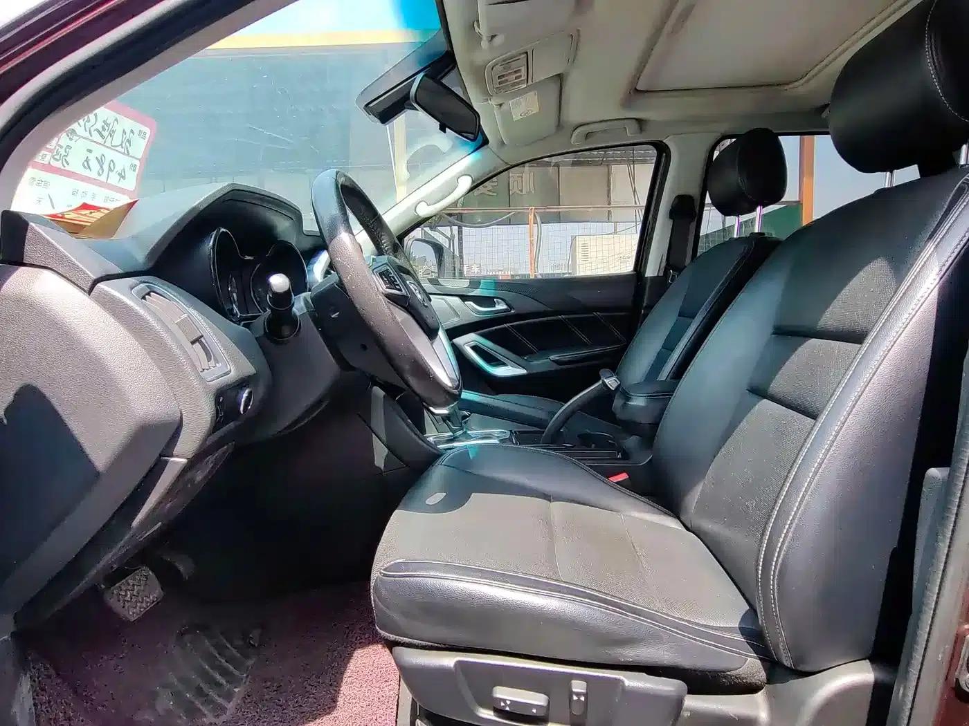 Yusheng S350 2017 2.0T Automatic 2WD Diesel Luxury Sunroof Edition 5-Seater — миниатюра 10
