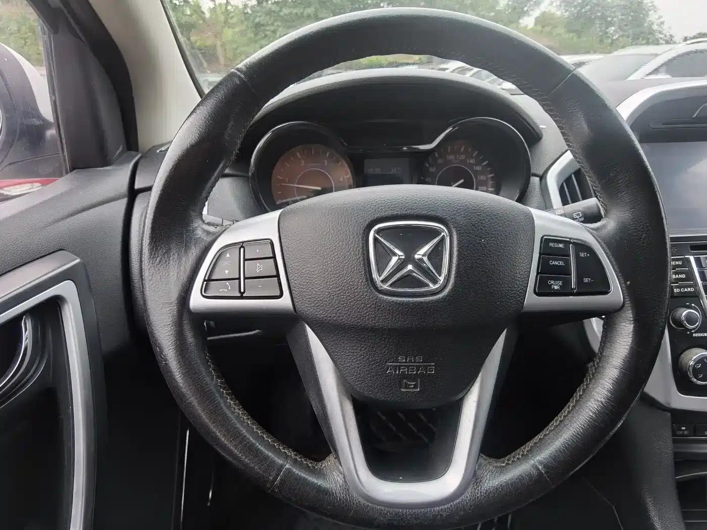 Yusheng S350 2013 2.4T Automatic 2WD Diesel Super Luxury 5-Seater — миниатюра 19