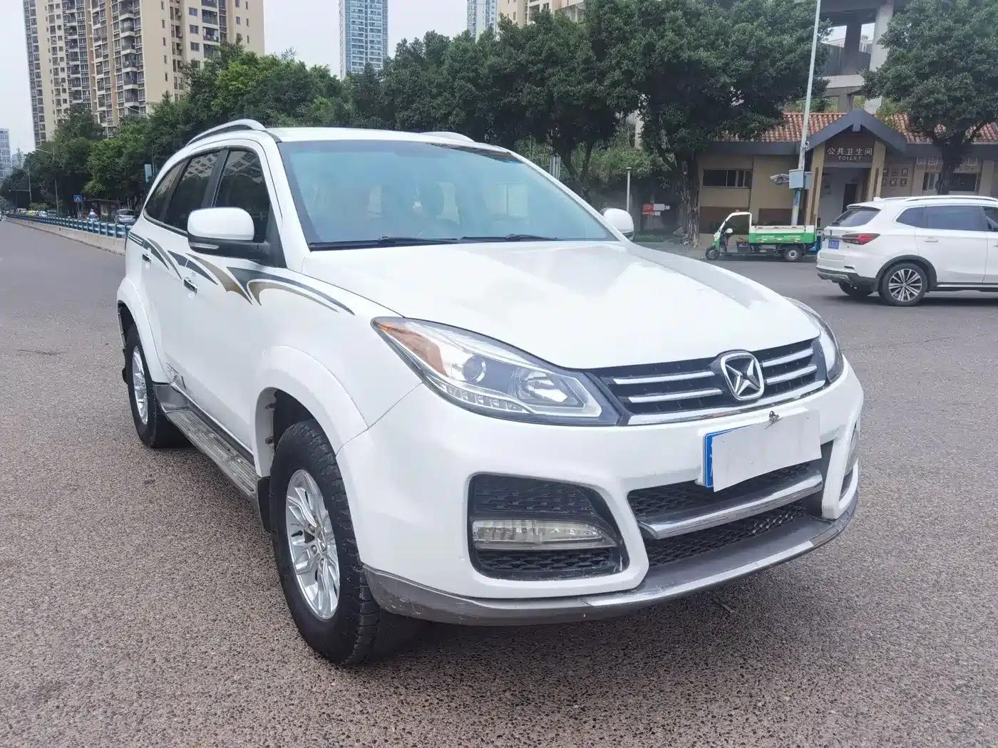 Yusheng S350 2013 2.4T Automatic 2WD Diesel Super Luxury 5-Seater — миниатюра 3