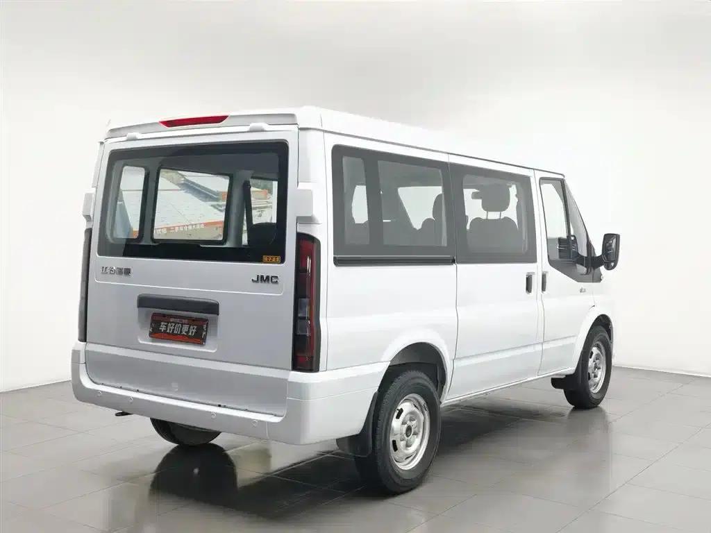 Jiangling Fushun 2022 2.0T Manual Multi-functional Passenger Vehicle, Short Wheelbase, Low Roof, 6 Seats — миниатюра 2