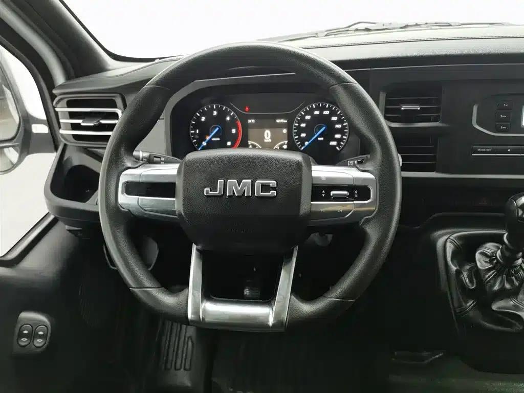 Jiangling Fushun 2022 2.0T Manual Multi-functional Passenger Vehicle, Short Wheelbase, Low Roof, 6 Seats — миниатюра 11