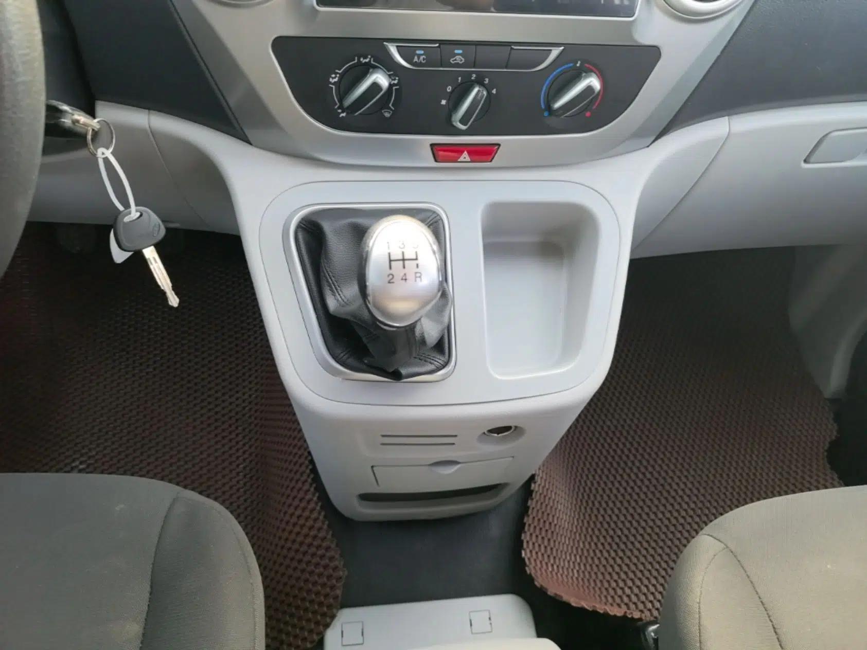 JAC Refine M3 2023 PLUS 1.5T 5/7-seat Classic Edition — миниатюра 17
