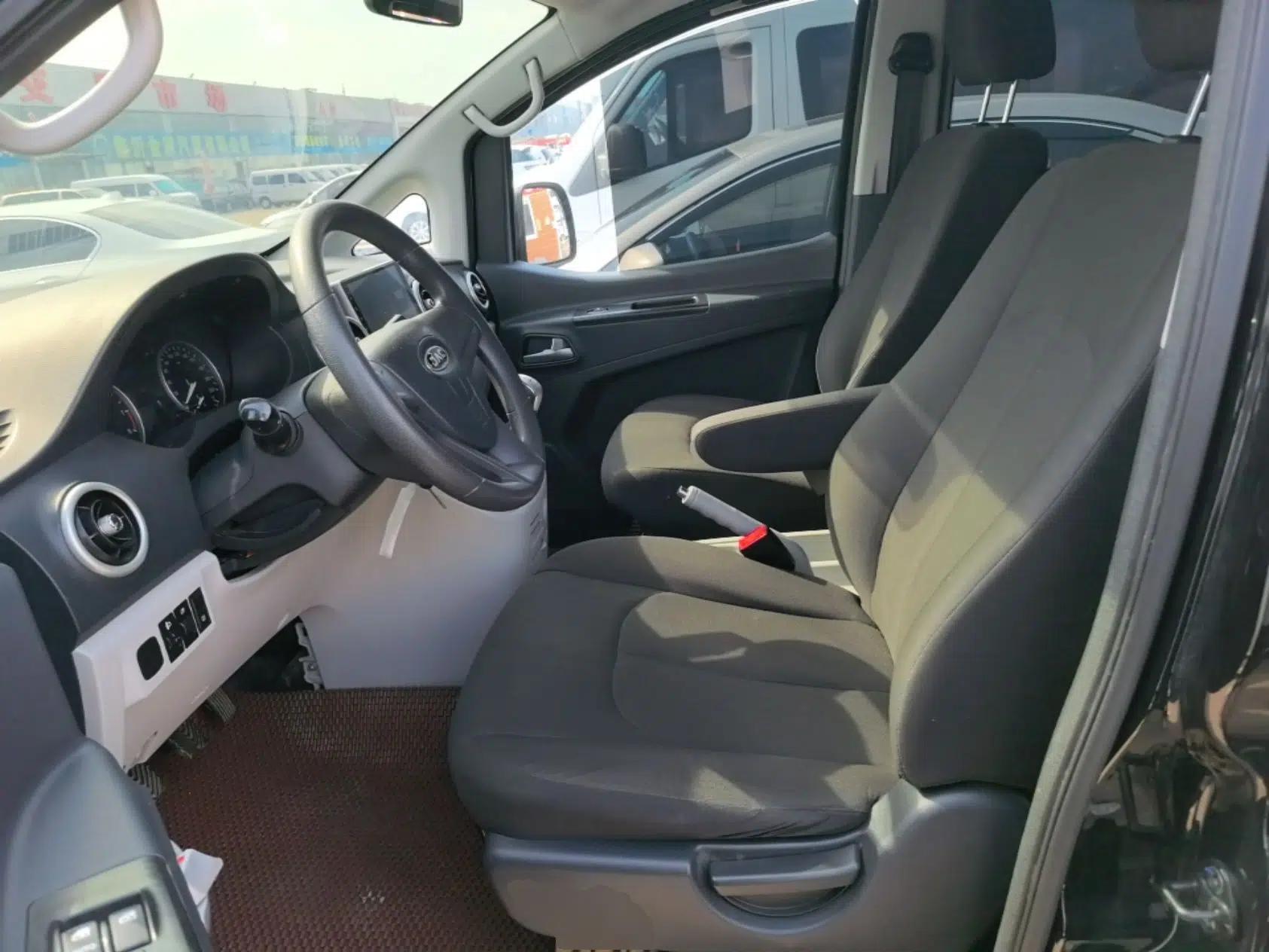 JAC Refine M3 2023 PLUS 1.5T 5/7-seat Classic Edition — миниатюра 18