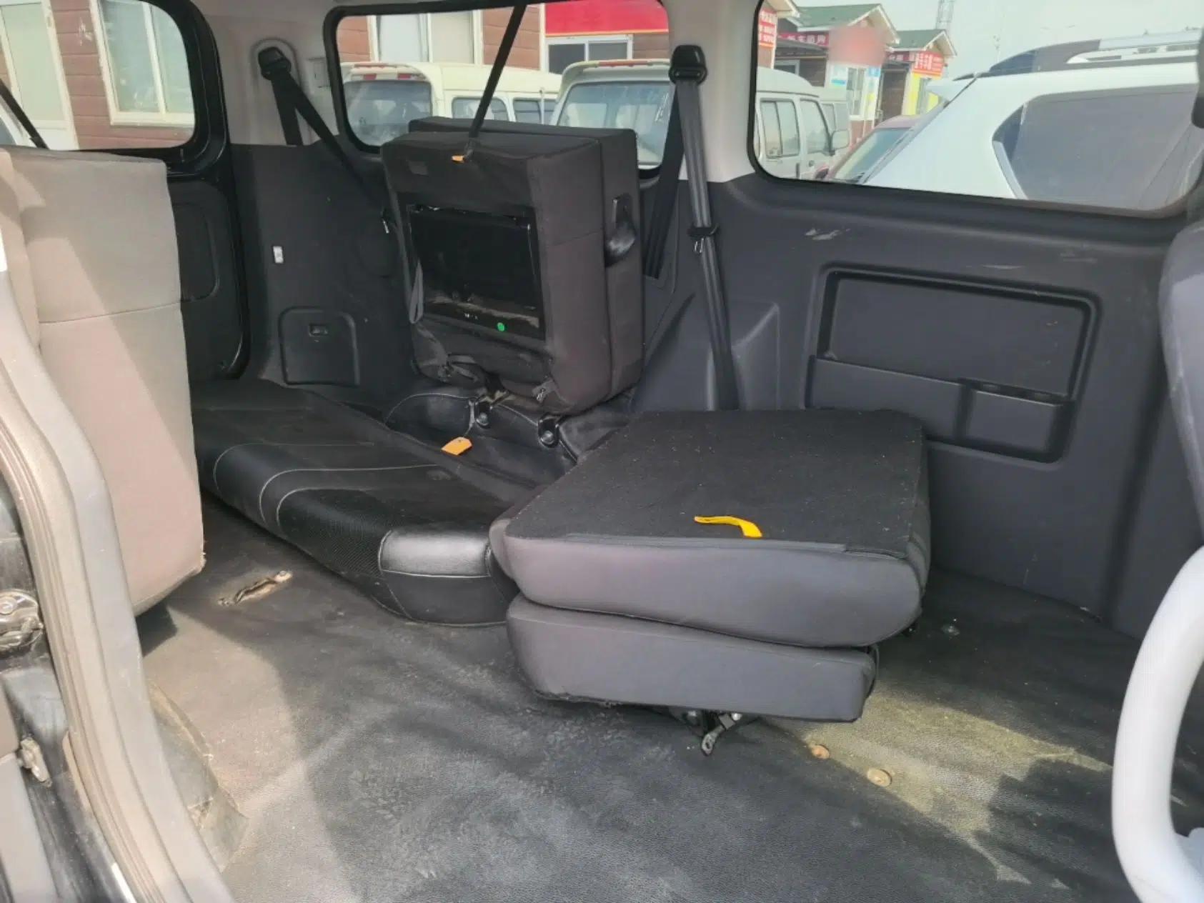 JAC Refine M3 2023 PLUS 1.5T 5/7-seat Classic Edition — миниатюра 20