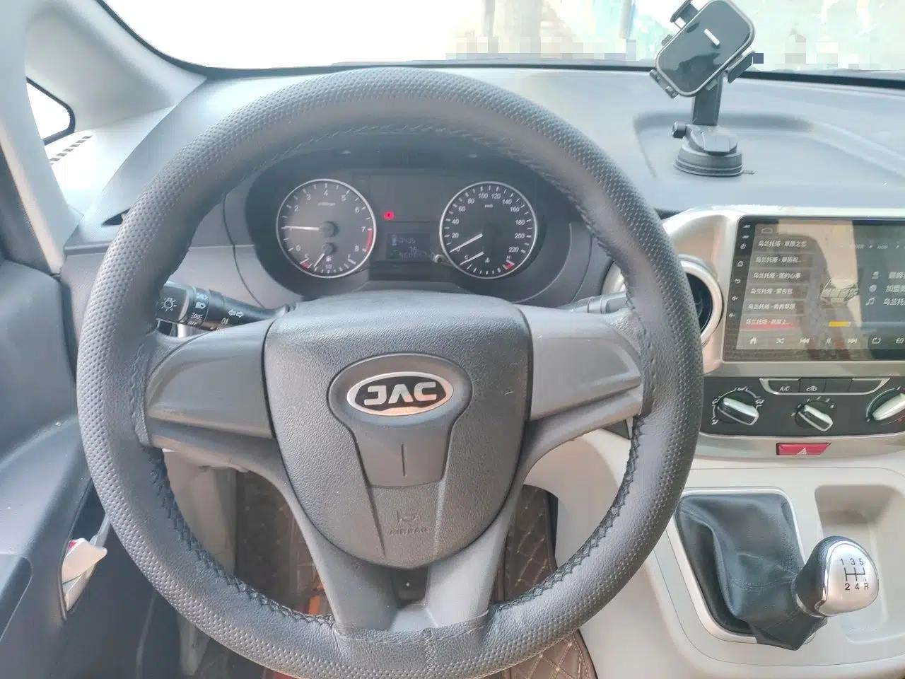JAC Refine M3 2019 PLUS Maker Edition 1.8L Luxury Model — миниатюра 11