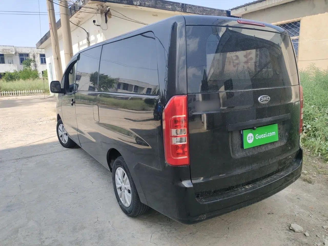 JAC Refine M3 2019 PLUS Maker Edition 1.8L Luxury Model — миниатюра 4