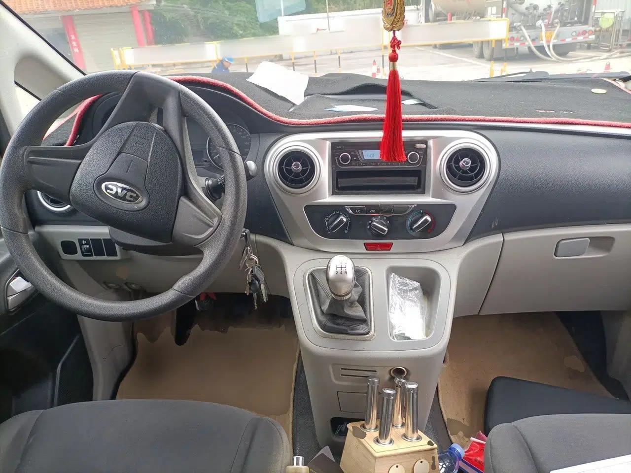 JAC Refine M3 2018 1.6L Express Edition 5-seater — миниатюра 10