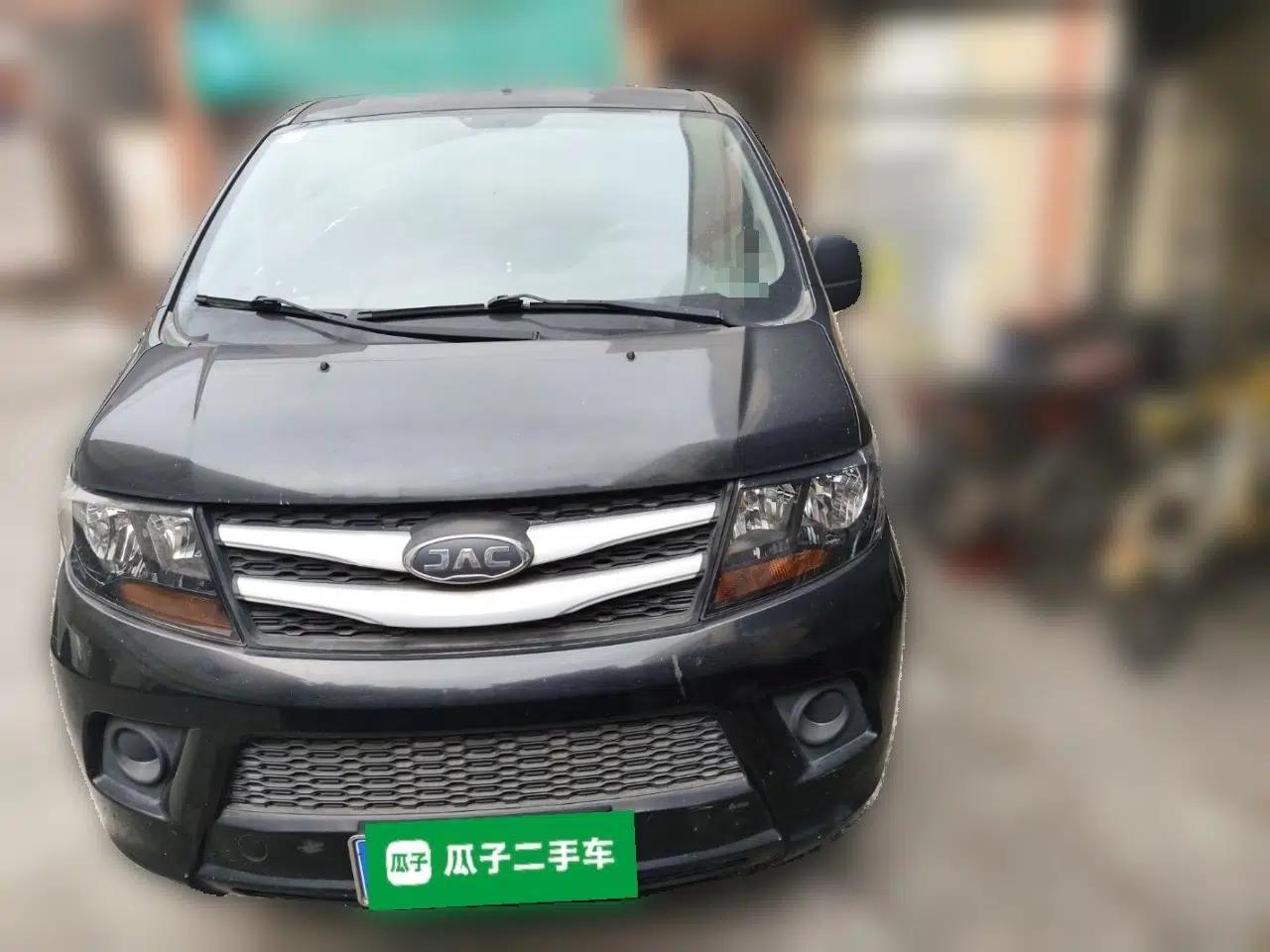 JAC Refine M3 2018 1.6L Express Edition 7-Seater — миниатюра 2