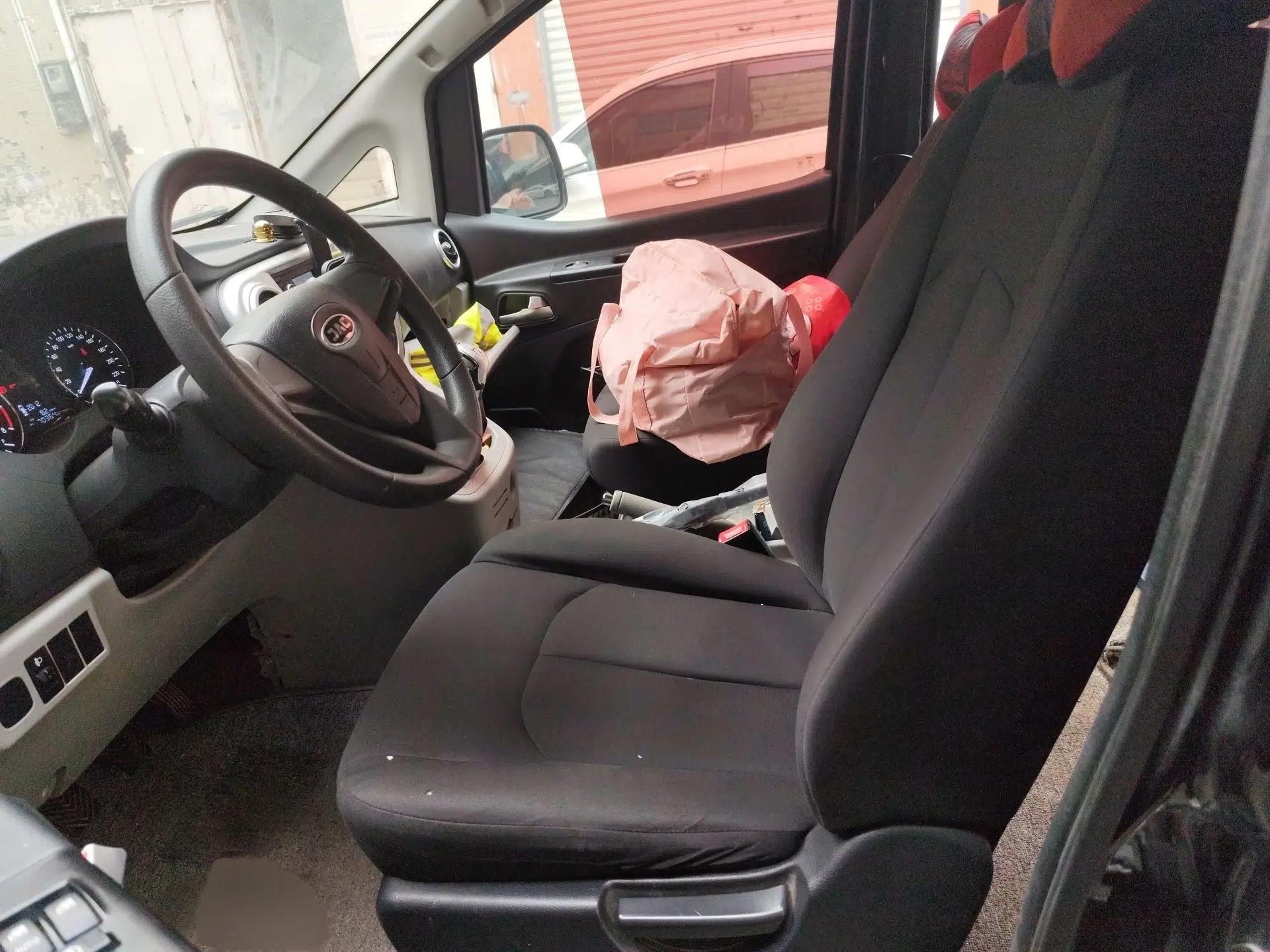 JAC Refine M3 2018 1.6L Express Edition 7-Seater — миниатюра 14