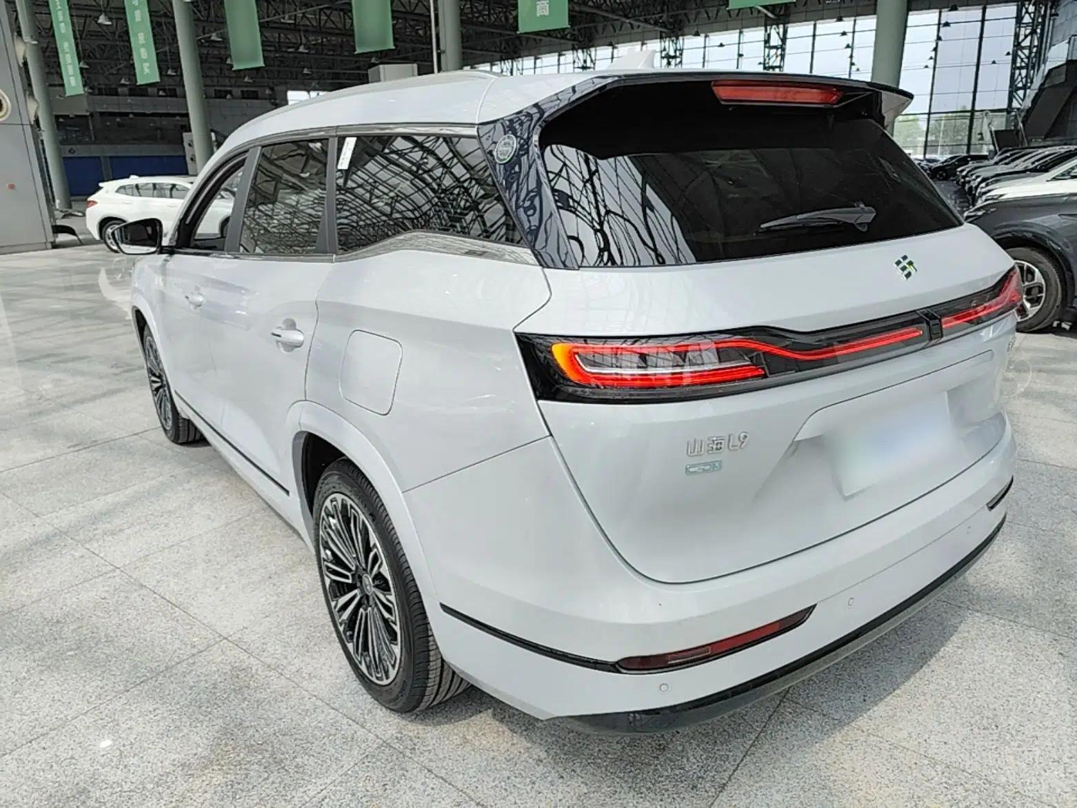 JETOUR Shanhai L9 2025 1.5TD 2DHT Flagship Edition 6 Seats — миниатюра 4