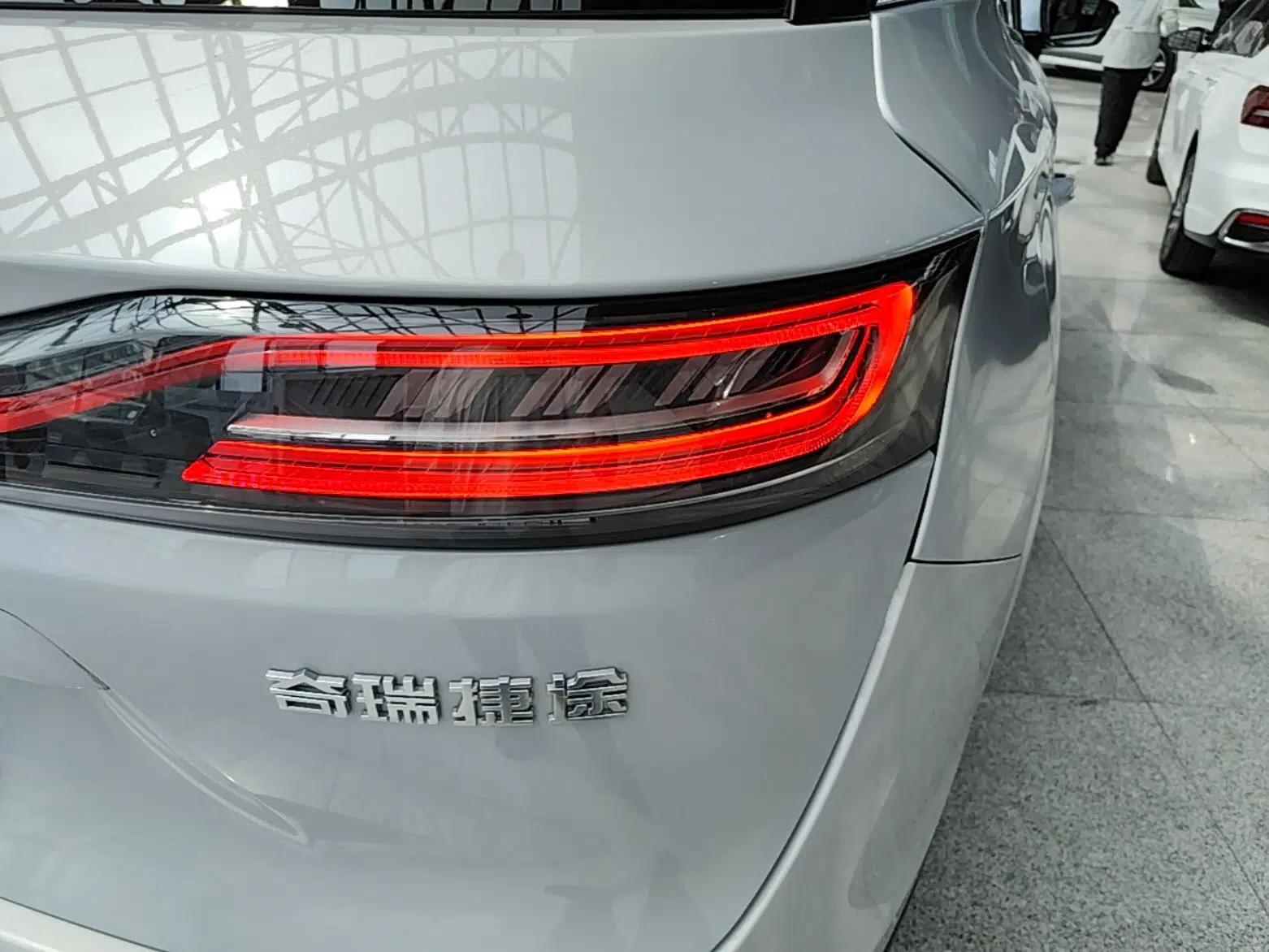 JETOUR Shanhai L9 2025 1.5TD 2DHT Flagship Edition 6 Seats — миниатюра 7