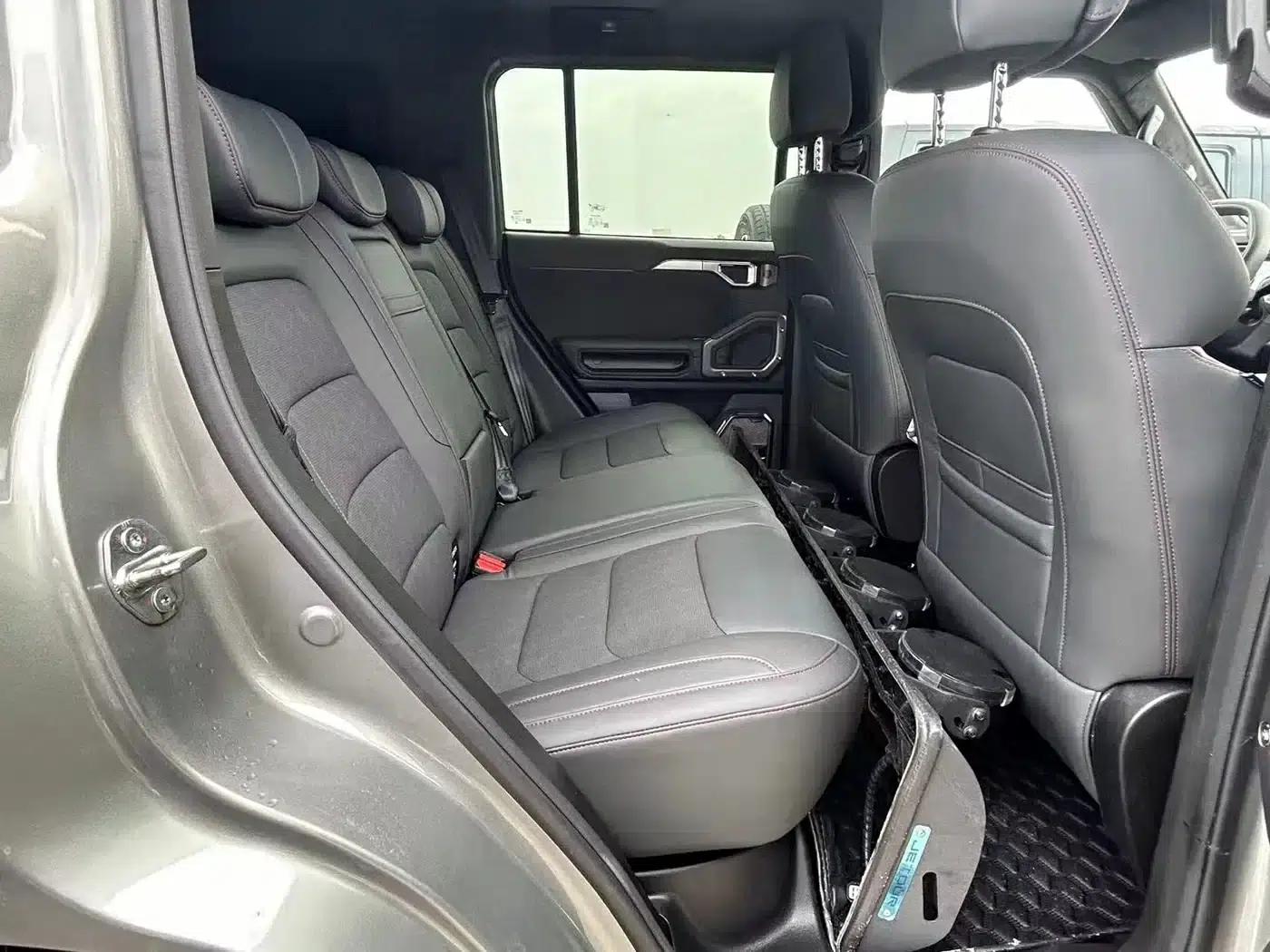 Jetour Traveler 2023 2.0T 4WD Adventure PRO+ — миниатюра 7