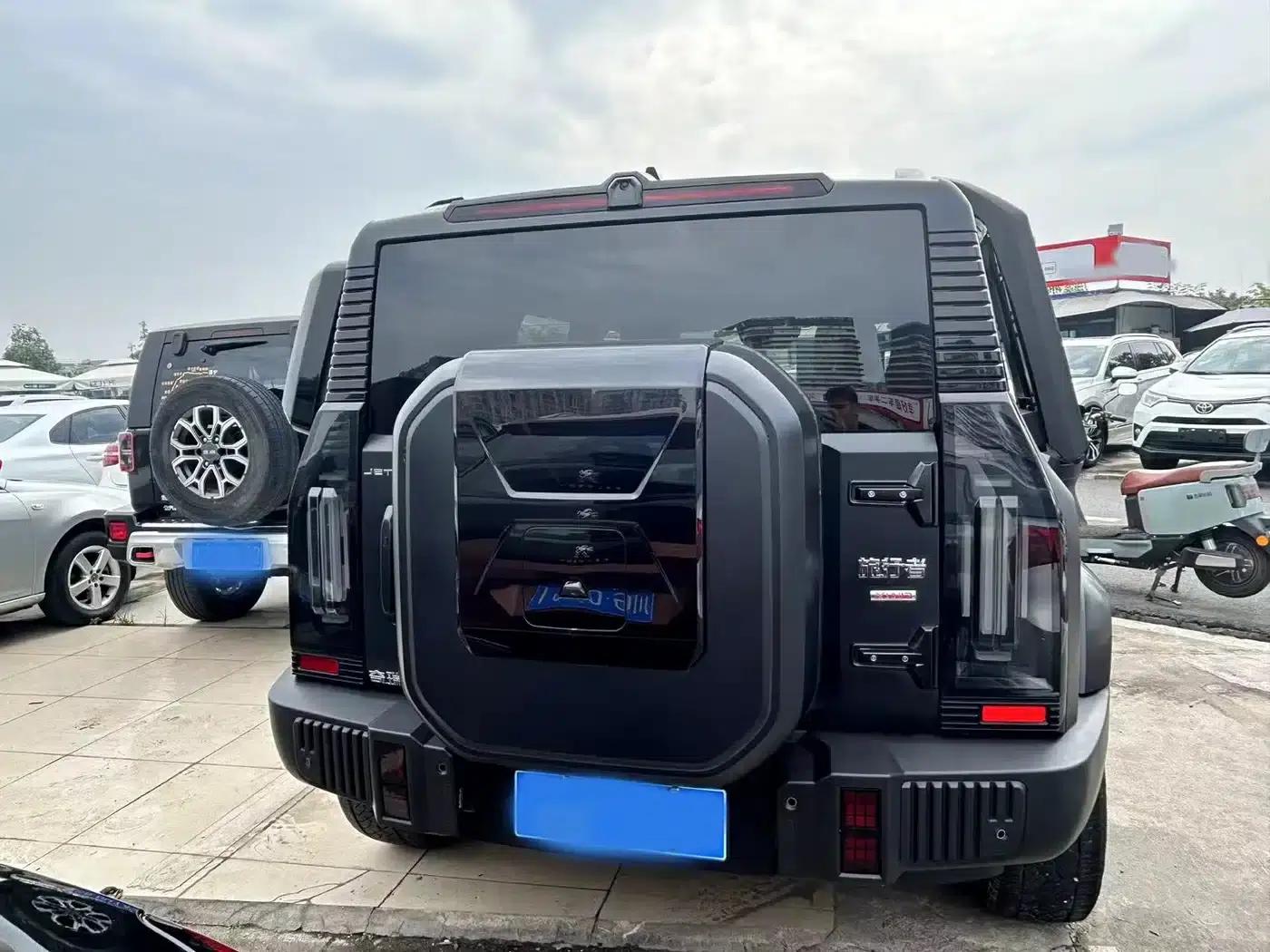 Jetour Traveler 2023 2.0T 4WD Adventure PRO+ — миниатюра 9