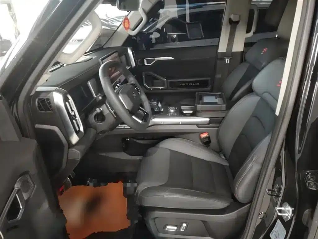 Jetour Traveler 2023 2.0T 4WD Adventure PRO — миниатюра 15
