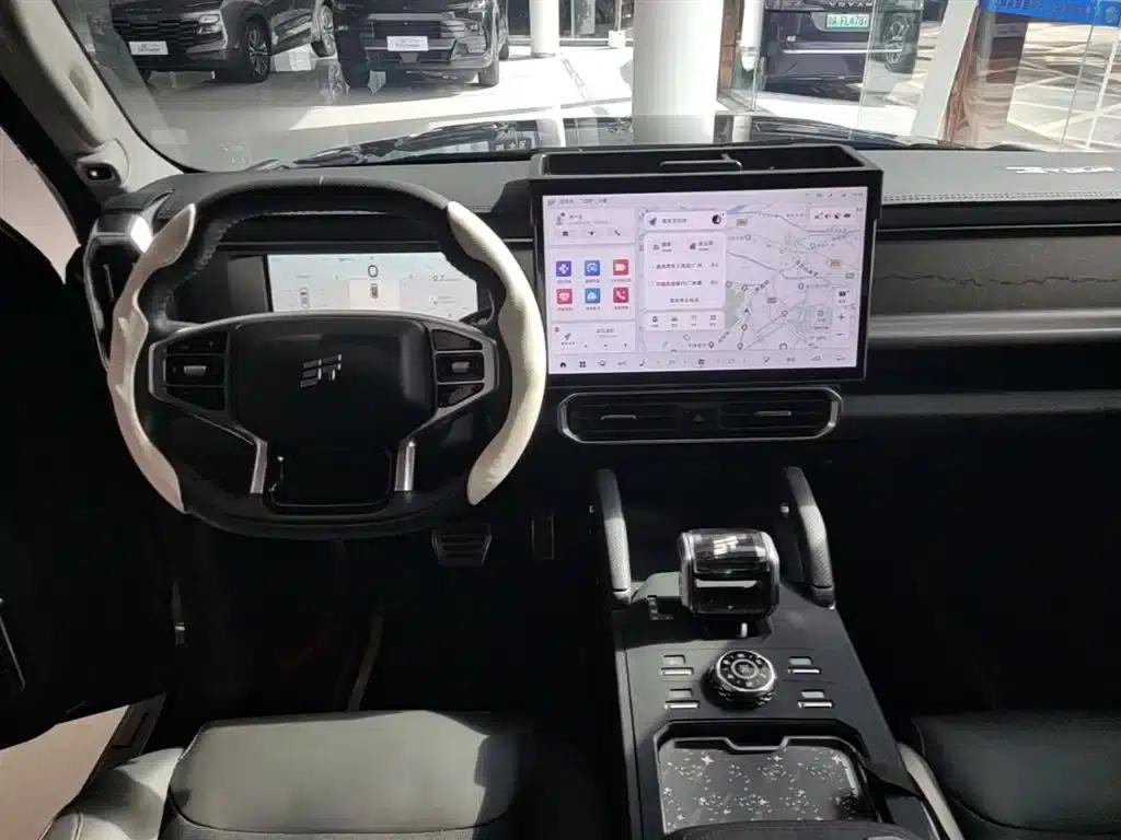 Jetour Traveler 2023 2.0T 4WD Adventure PRO — миниатюра 13