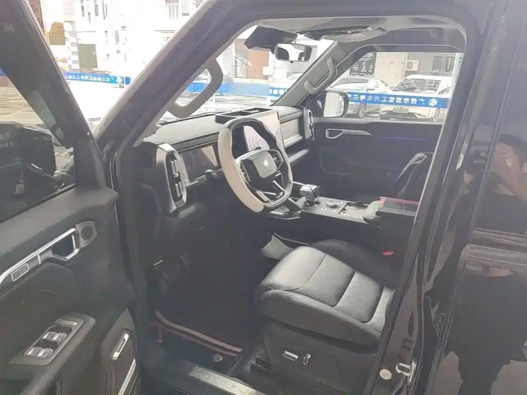 Jetour Traveler 2023 2.0T 4WD Adventure PRO — миниатюра 15