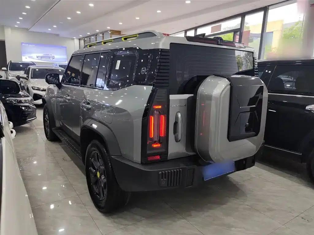Jetour Traveler 2023 2.0T 4WD Adventure PRO — миниатюра 10