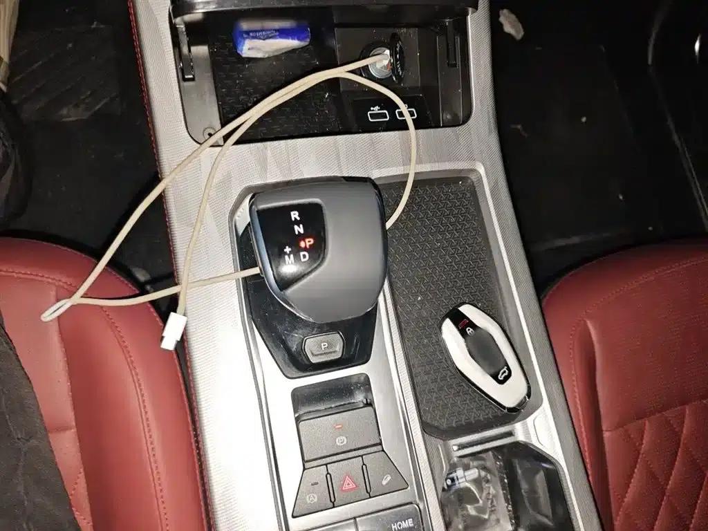 Jetour X70 PLUS 2024 1.6T DCT Super Enjoy Edition 5-seater — миниатюра 7