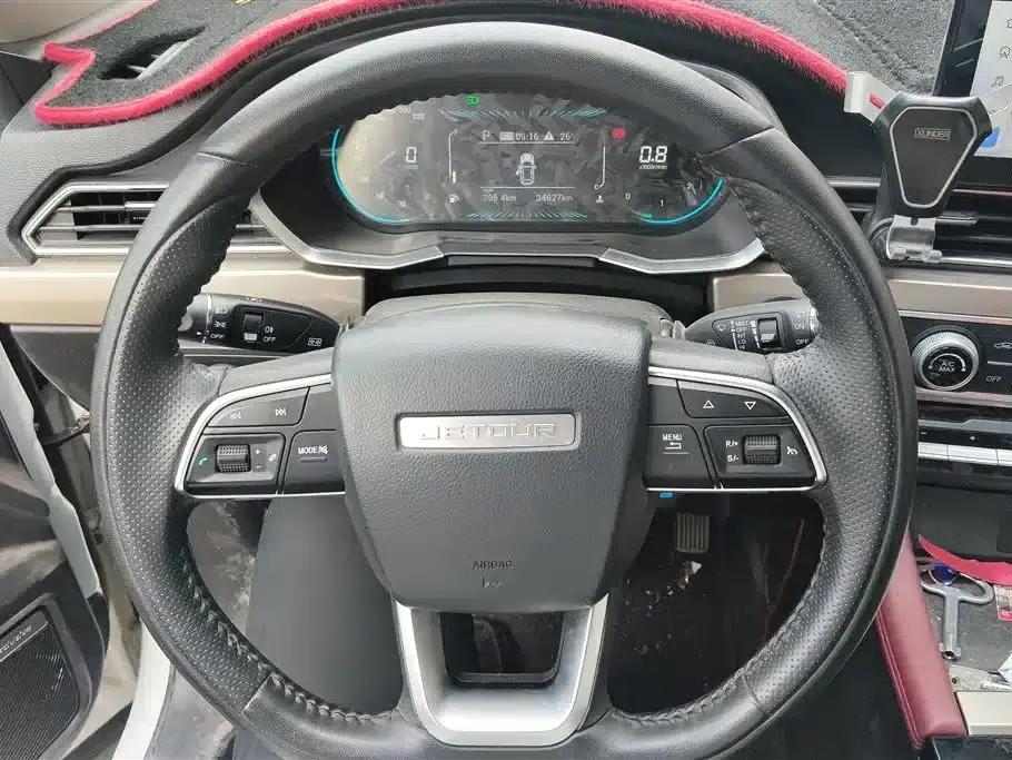 Jetour X70 2023 1.5T DCT Beyond PRO Edition 7-seater — миниатюра 15