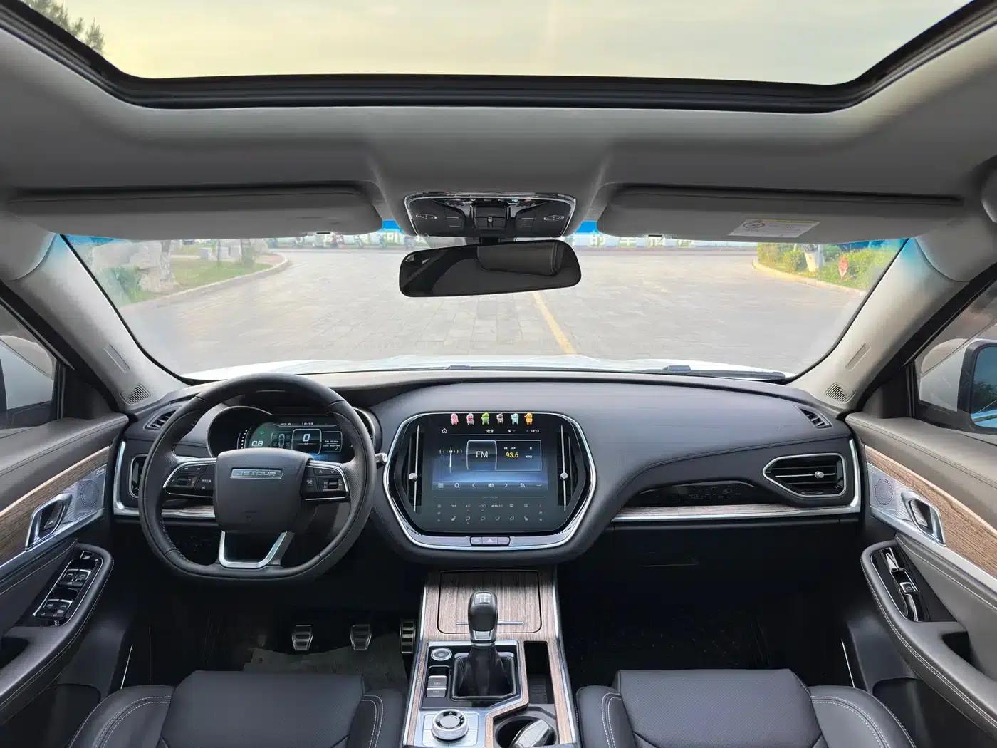 Jetour X70 2020 1.5T Manual Premium Edition 6-seater — миниатюра 12