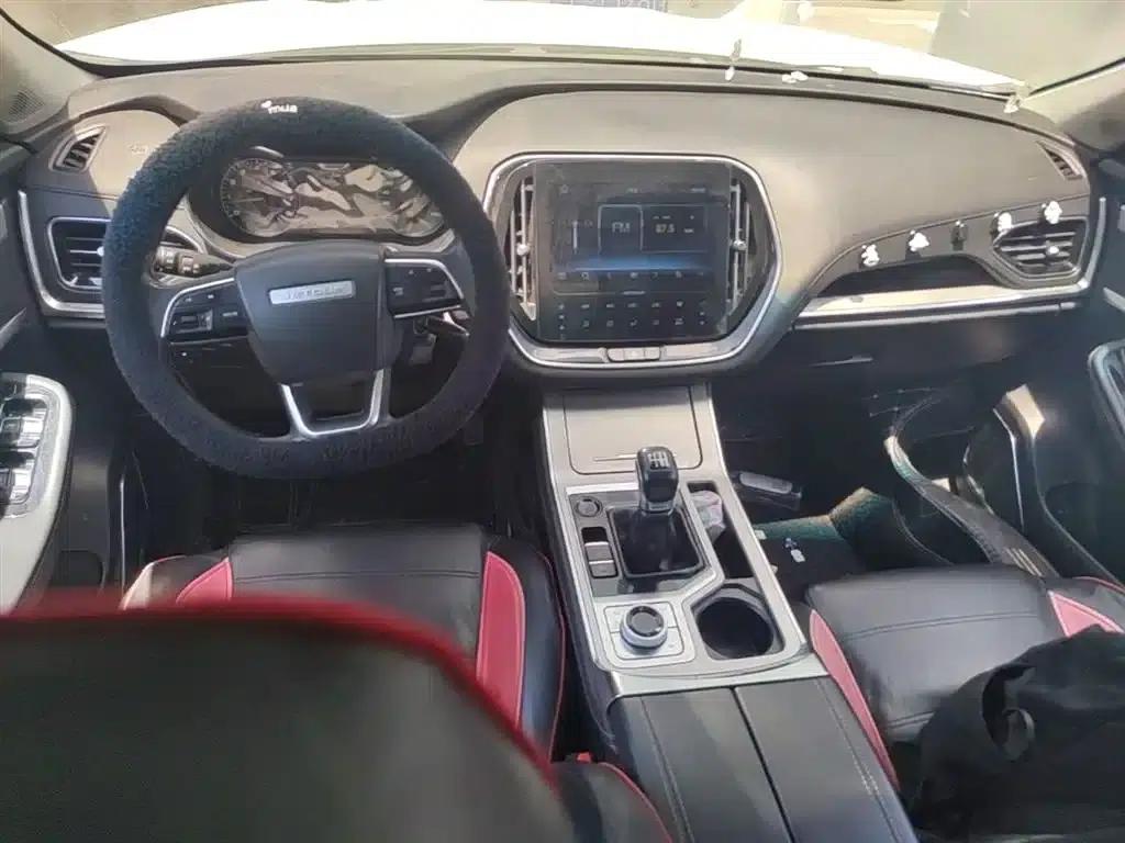 Jetour X70 2020 1.5T Manual Comfort Edition 5-seater — миниатюра 16