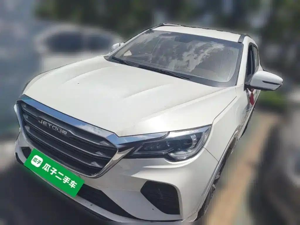 Jetour X70 2020 1.5T Manual Comfort Edition 5-seater — миниатюра 3