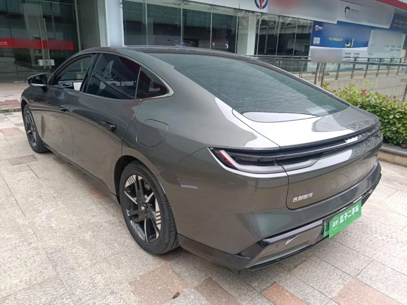 Geely Galaxy E8 2024 550 km Range Rear-Wheel-Drive PRO — миниатюра 4