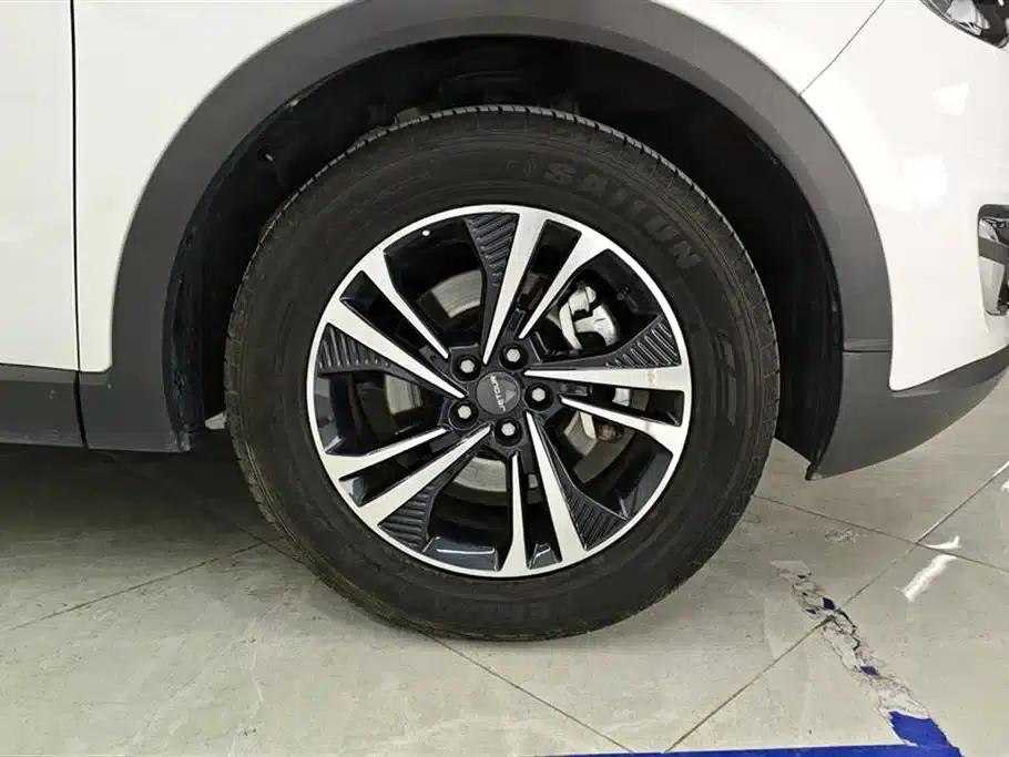 Jetour X70S 2023 1.5T DCT Glory Edition 7-seater — миниатюра 6