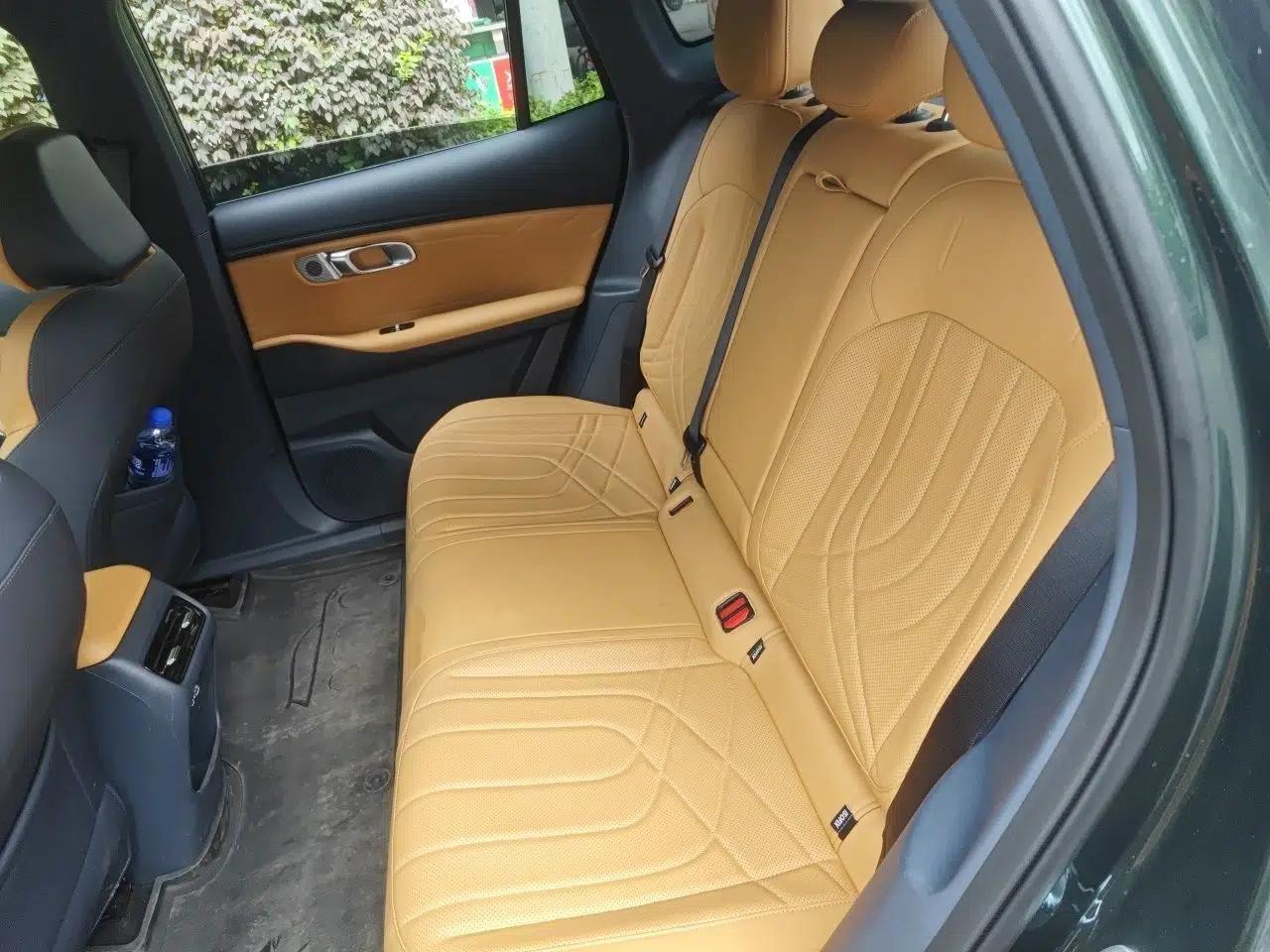 Geely Galaxy Xingjian 7 EM-i 2025 120km Launch+ Version — миниатюра 18
