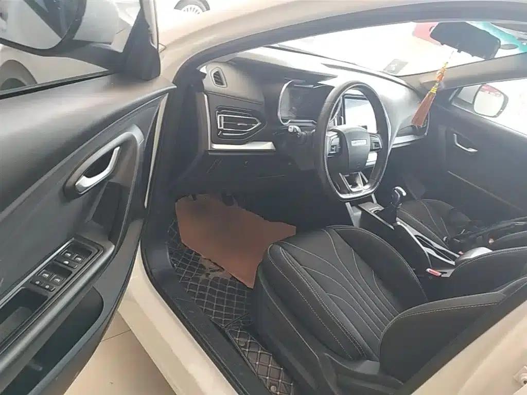 Jetour X70M 2020 Facelift 1.5T Manual Companion 7-Seater — миниатюра 16