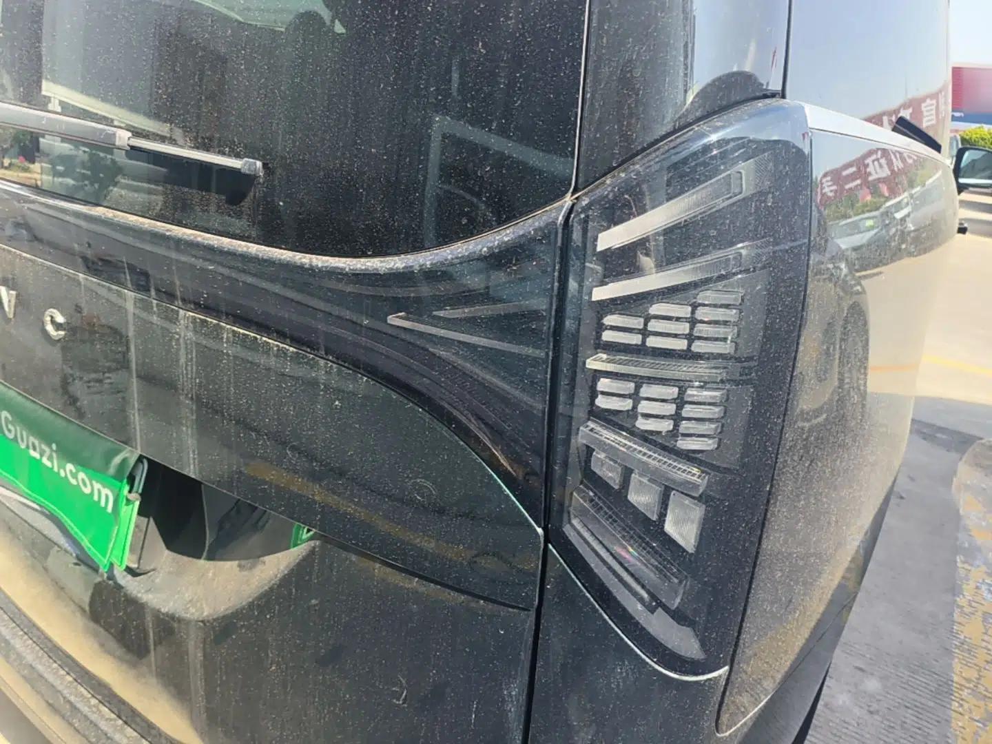 Geely Galaxy LEVC L380 2025 805 km Flagship Version All-Wheel Drive — миниатюра 8