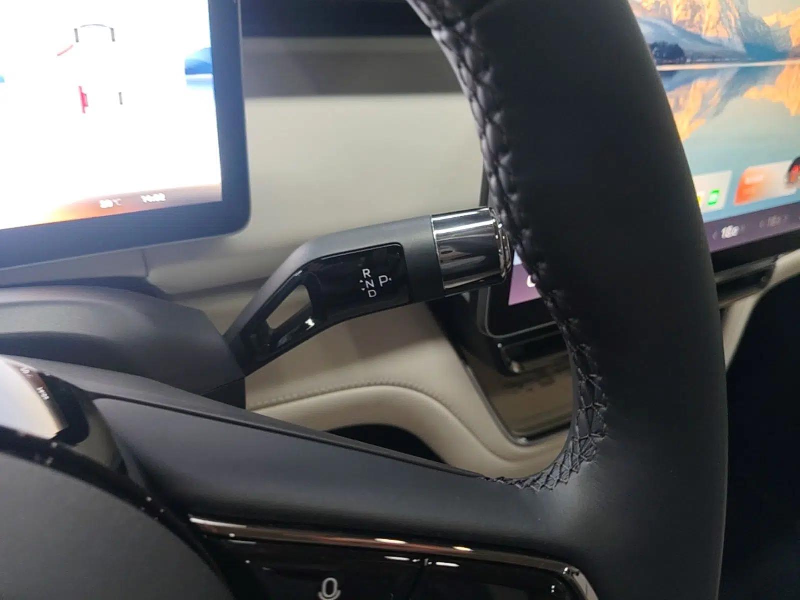 Geely Galaxy LEVC L380 2024 140-Degree 6-Seater All-Wheel-Drive Ultra — миниатюра 17