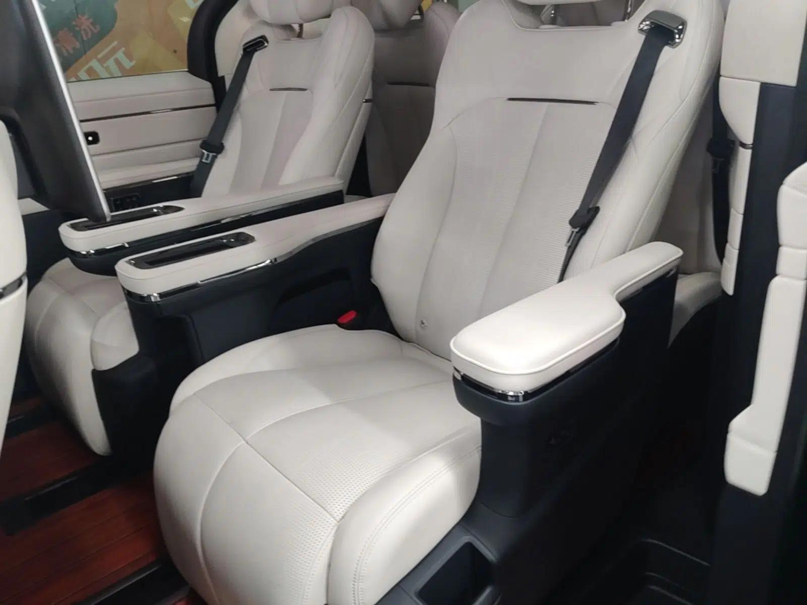 Geely Galaxy LEVC L380 2024 140-Degree 6-Seater All-Wheel-Drive Ultra — миниатюра 20