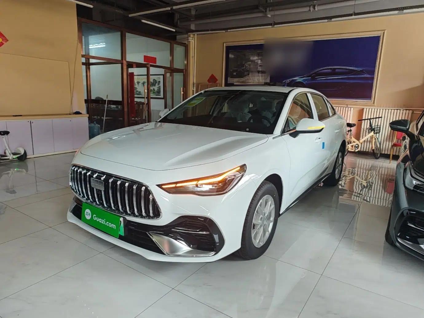 Geely Galaxy Stellar 6 2026 Model 125km Long-range Edition — миниатюра 1