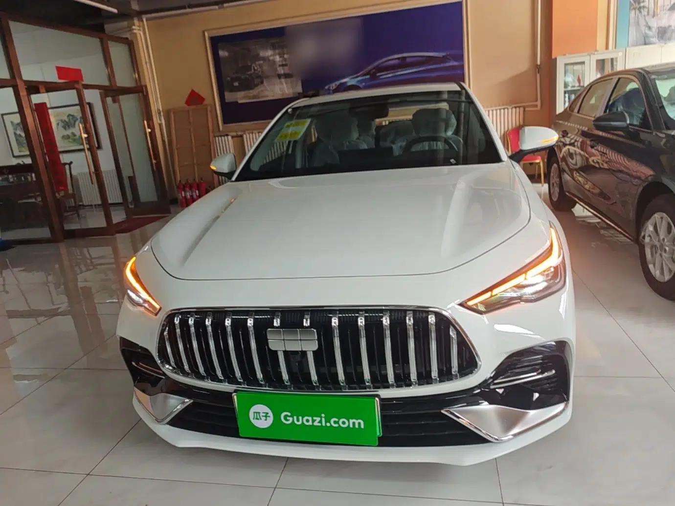 Geely Galaxy Stellar 6 2026 Model 125km Long-range Edition — миниатюра 2