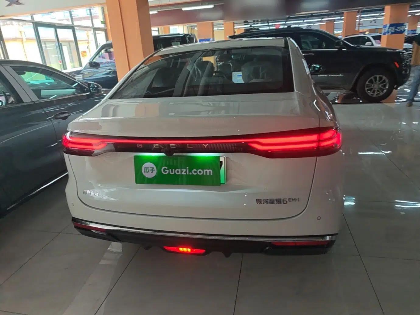 Geely Galaxy Stellar 6 2026 Model 125km Long-range Edition — миниатюра 5