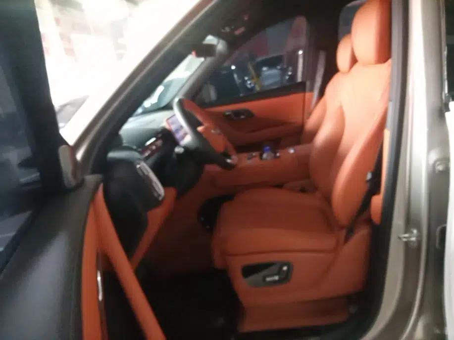 Geely Galaxy M9 2025 Model 100km Two-Wheel-Drive Smart Navigation Edition — миниатюра 18