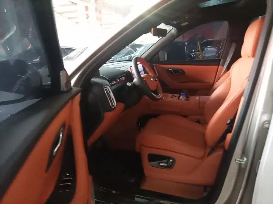 Geely Galaxy M9 2025 Model 100km Two-Wheel-Drive Smart Navigation Edition — миниатюра 19