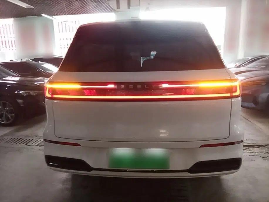 Geely Galaxy M9 2025 Model 100km Two-Wheel-Drive Smart Navigation Edition — миниатюра 5